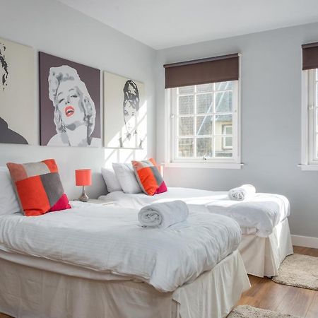 Royal Mile Modern Apartment Édimbourg Extérieur photo