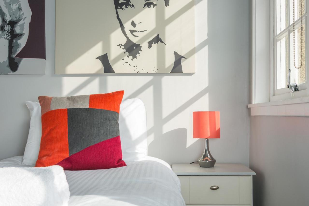 Royal Mile Modern Apartment Édimbourg Extérieur photo