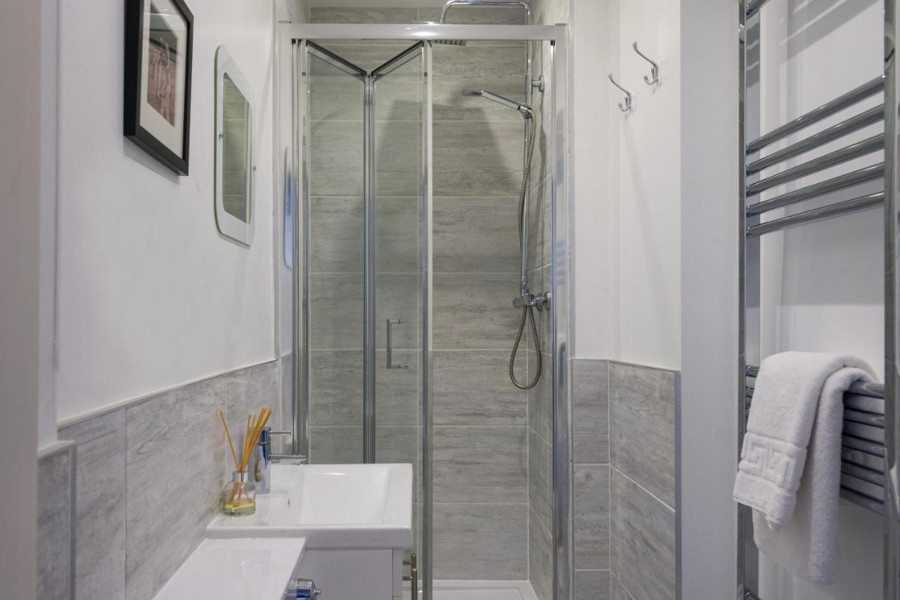 Royal Mile Modern Apartment Édimbourg Extérieur photo